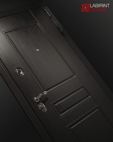 Металлическая входная дверь в квартиру Мегаполис 22 - Белый софт, черная вставка